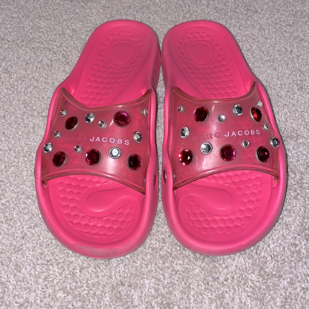 Marc Jacobs Pink Embellished Pool Slides. Size 8.
